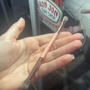 Luxie Makeup Brush No.249